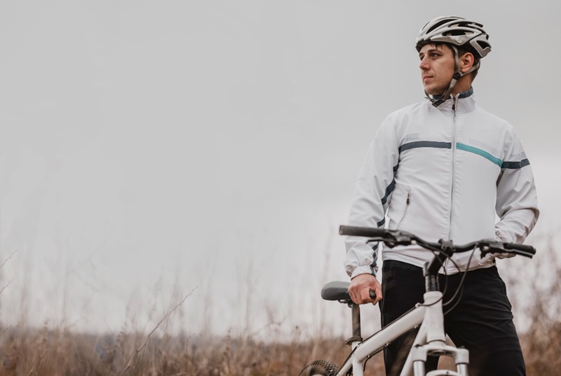 How Windproof Thermal Cycling Jackets Improve Winter Rides?